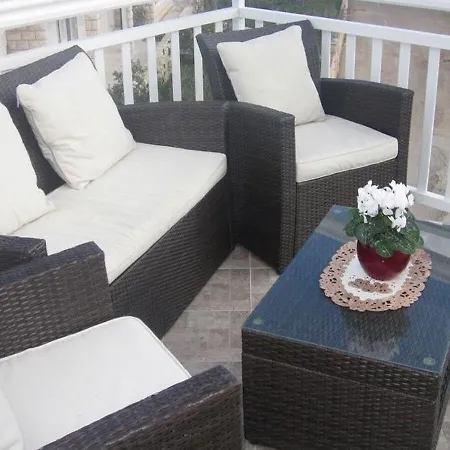 Sto Apartment *
