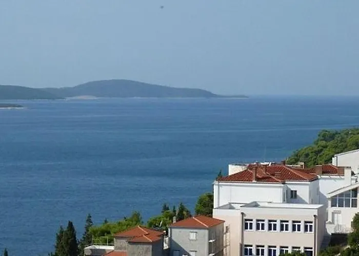 Sto * Hvar Town